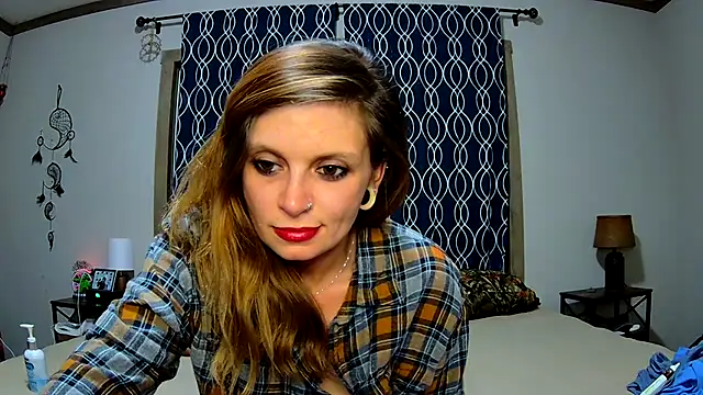 Snapshot of ZeelaXoXo chatting on January 2025 06:53:02 AM ZeelaXoXo online show from January 2025 06:53:02 AM