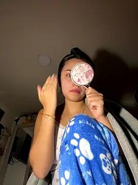 Kimmymadison- online show from October 2025 09:04:02 PM