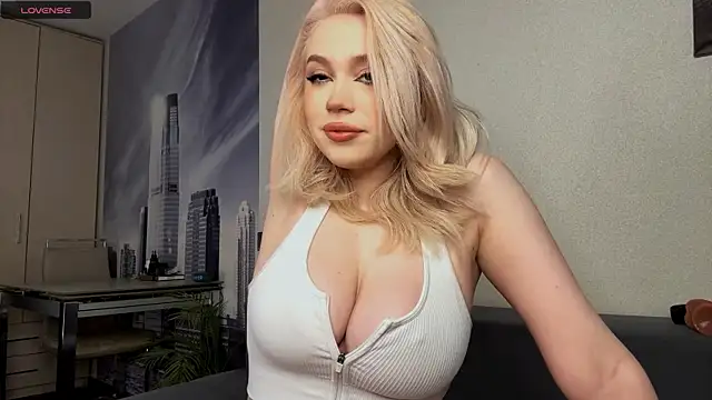 AsteriaHamel online show from January 2026 02:04:02 AM