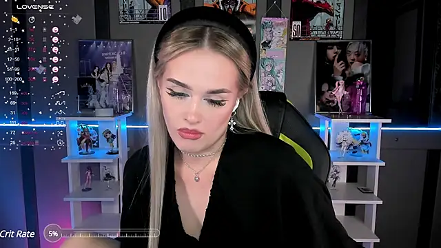 Snapshot of Ellen_Soft chatting on February 2025 08:35:02 PM Ellen Soft online show from February 2025 08:35:02 PM