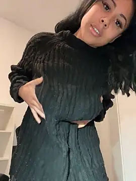 HaileyDiana online show from February 2026 03:17:02 PM