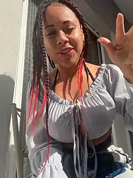 HaileyDiana online show from February 2026 10:05:01 AM