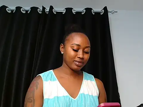 Miss hot candy online show from February 2026 07:24:02 PM