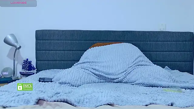 ROCKY REBEL online show from April 2026 07:58:01 PM