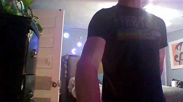 trash4cash online show from November 2025 03:06:02 AM