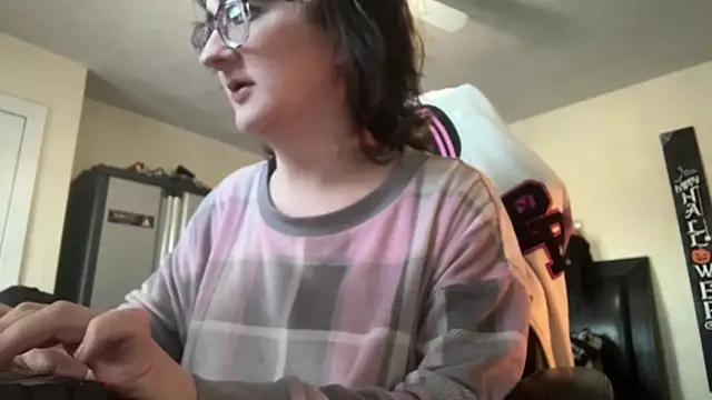 YandereDemon online show from December 2025 01:38:01 PM