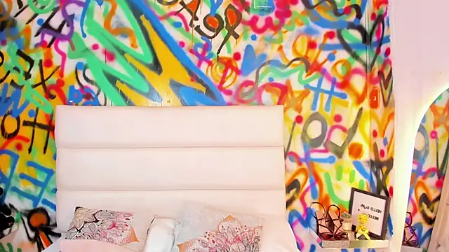 Liana Bernocchi online show from February 2026 08:35:02 PM