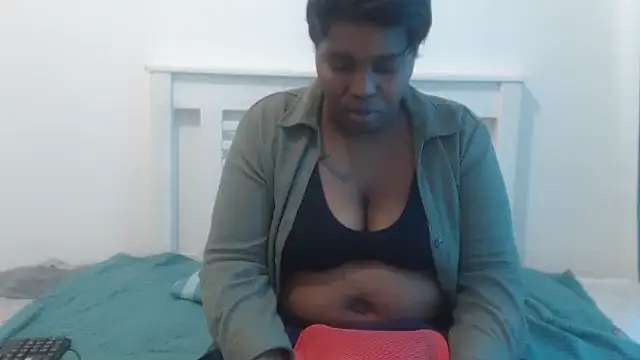 Snapshot of stripqueenx2 chatting on July 2026 07:46:01 AM stripqueenx2 online show from July 2026 07:46:01 AM