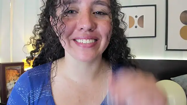 Valeria  soler online show from March 2025 07:15:02 PM