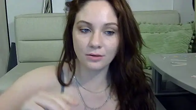 emerieskye20 online show from March 2025 07:06:02 PM