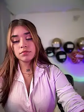 JoselinFlower  online show from December 2024 09:28:02 PM