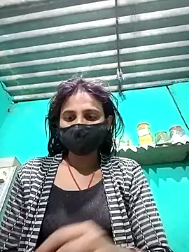 Baby  Shreya online show from March 2025 10:48:02 PM