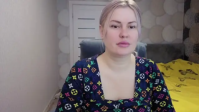 natusik online show from April 2026 03:18:01 AM