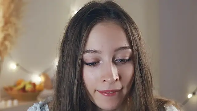 EveEvans online show from December 2024 04:12:01 AM