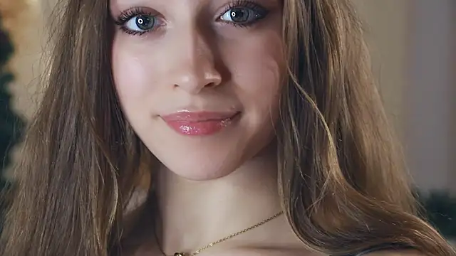 EveEvans online show from December 2024 10:25:02 AM