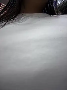 Snapshot of Sol_biglips chatting on January 2025 09:31:02 PM Sol biglips online show from January 2025 09:31:02 PM