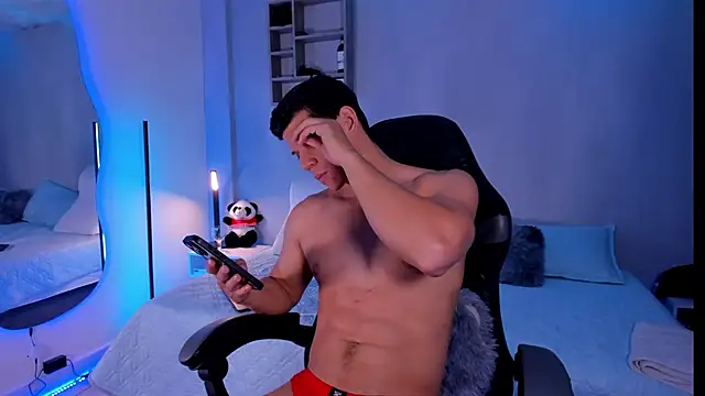 Snapshot of MarcoSullivan chatting on October 2025 01:51:02 PM MarcoSullivan online show from October 2025 01:51:02 PM