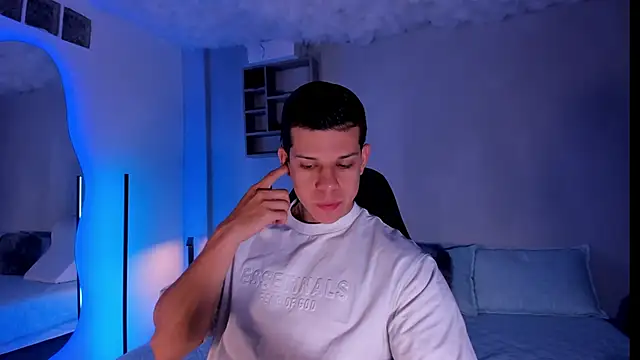 Snapshot of MarcoSullivan chatting on October 2025 12:19:02 PM MarcoSullivan online show from October 2025 12:19:02 PM