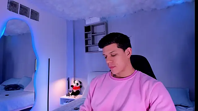 Snapshot of MarcoSullivan chatting on November 2025 02:09:02 PM MarcoSullivan online show from November 2025 02:09:02 PM