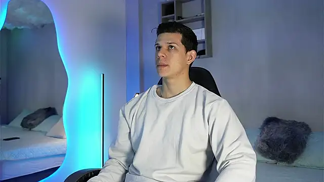 Snapshot of MarcoSullivan chatting on March 2026 08:37:01 PM MarcoSullivan online show from March 2026 08:37:01 PM