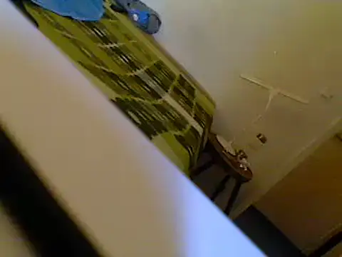 Snapshot of oopsxx chatting on February 2025 10:52:01 AM oopsxx online show from February 2025 10:52:01 AM