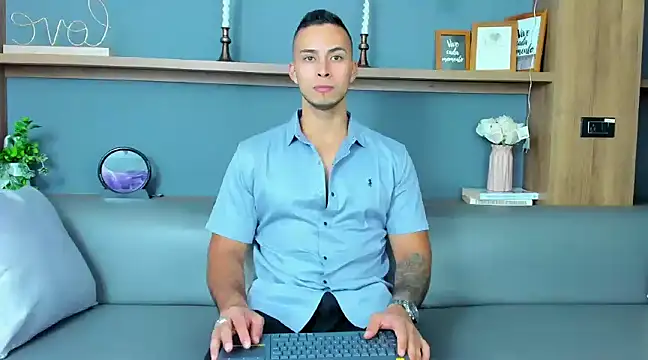 Juan muscle online show from January 2025 02:06:01 AM