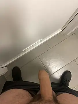 Snapshot of _themask_ chatting on January 2025 12:14:02 AM themask online show from January 2025 12:14:02 AM