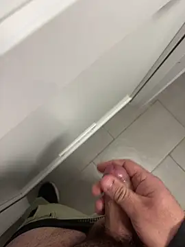 Snapshot of _themask_ chatting on February 2025 05:24:02 PM themask online show from February 2025 05:24:02 PM