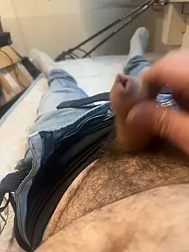 Snapshot of _themask_ chatting on February 2025 12:32:01 PM themask online show from February 2025 12:32:01 PM