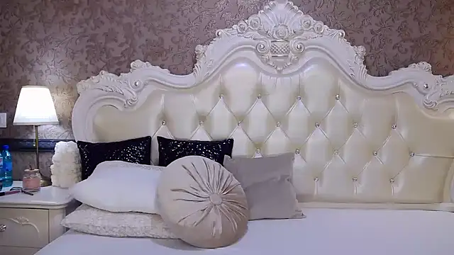 Snapshot of OliveWilson chatting on January 2025 07:30:01 AM OliveWilson online show from January 2025 07:30:01 AM