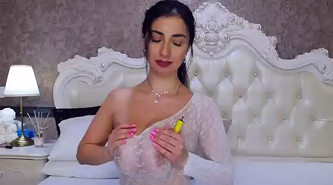 Snapshot of OliveWilson chatting on February 2025 01:28:01 PM OliveWilson online show from February 2025 01:28:01 PM