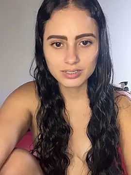 Azuna25 online show from October 2025 06:40:02 PM