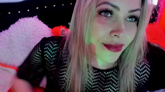 Snapshot of Natalia_Montoya chatting on February 2025 05:13:02 PM Natalia Montoya online show from February 2025 05:13:02 PM