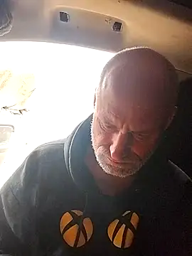 FloppyPickle4u online show from March 2025 12:32:01 AM