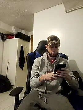 Snapshot of Talenjames4 chatting on October 2025 04:31:01 PM Talenjames4 online show from October 2025 04:31:01 PM