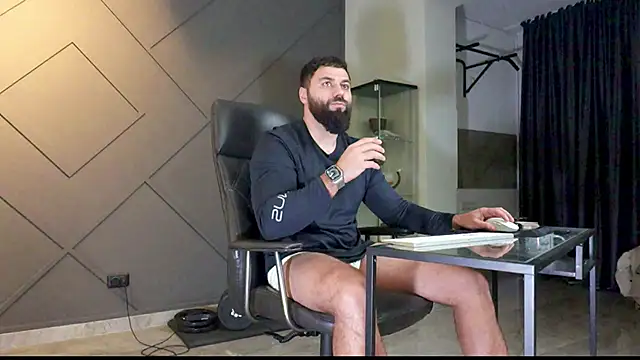 mattmasterss online show from January 2025 05:48:01 PM