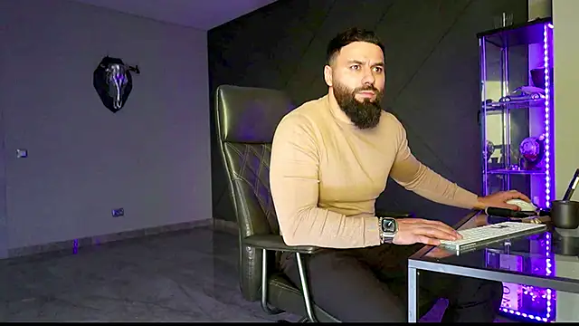 mattmasterss online show from March 2025 03:26:01 PM