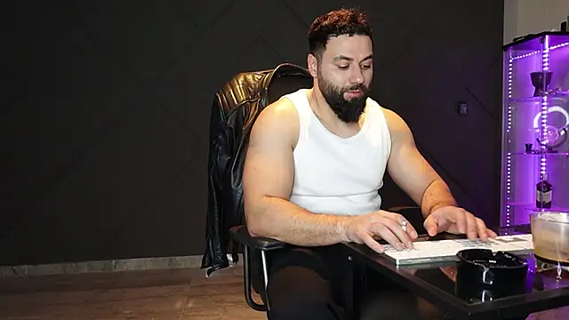 mattmasterss online show from March 2026 09:08:01 PM