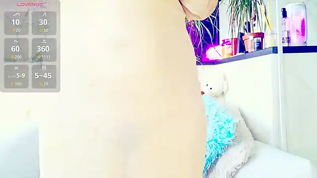  JuliaSpace  online show from November 2025 12:34:01 PM