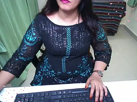 Snapshot of Arushisingh8888 chatting on October 2025 04:04:02 PM Arushisingh8888 online show from October 2025 04:04:02 PM