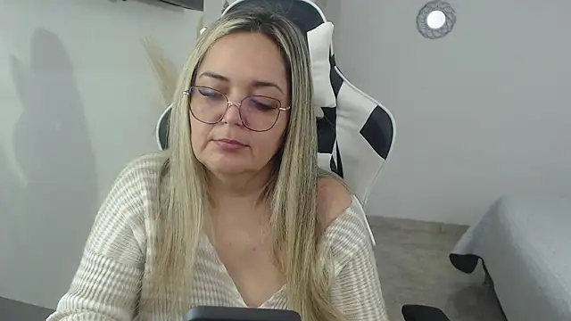 samy vsn online show from April 2026 06:26:01 PM