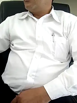 Hot-man39 online show from December 2024 08:28:02 AM