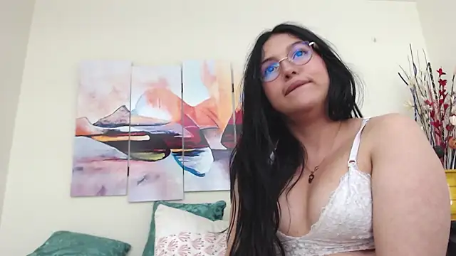 Snapshot of KatrinaRolan chatting on March 2025 11:27:01 PM KatrinaRolan online show from March 2025 11:27:01 PM