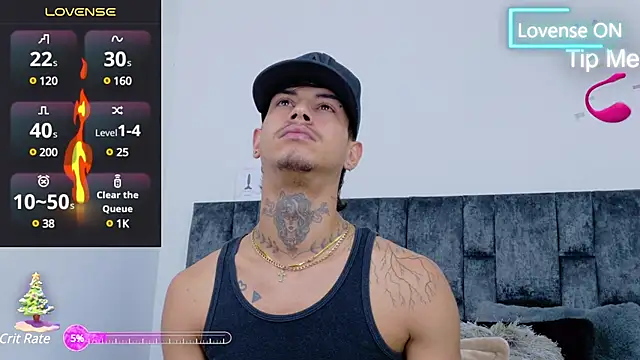 JAYCOB00 online show from December 2024 01:11:02 PM