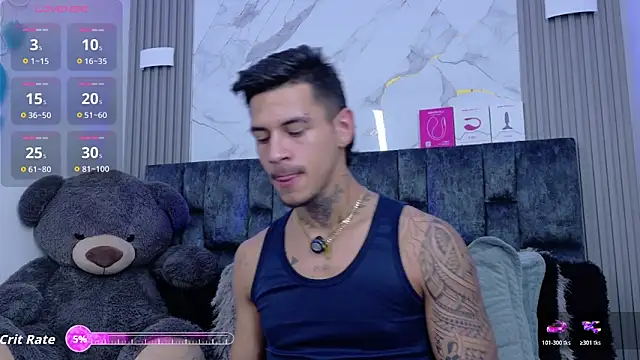 JAYCOB00 online show from February 2026 01:32:01 AM