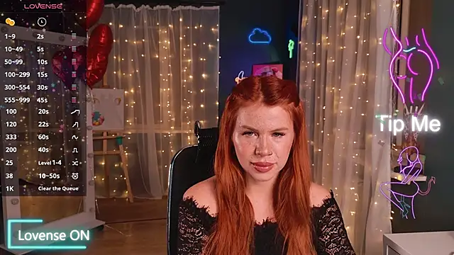 Snapshot of KristinaMoon chatting on February 2025 03:30:02 PM KristinaMoon online show from February 2025 03:30:02 PM