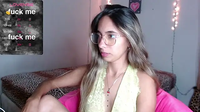 MitchWilson1 online show from October 2025 12:13:01 AM