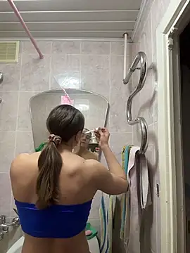 Snapshot of AlisaKissss chatting on December 2025 07:08:02 PM AlisaKissss online show from December 2025 07:08:02 PM