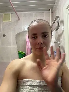 Snapshot of AlisaKissss chatting on January 2026 07:46:01 AM AlisaKissss online show from January 2026 07:46:01 AM