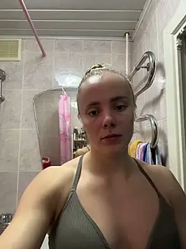 Snapshot of AlisaKissss chatting on February 2026 06:44:01 PM AlisaKissss online show from February 2026 06:44:01 PM